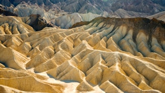 brown and white rocky mountain