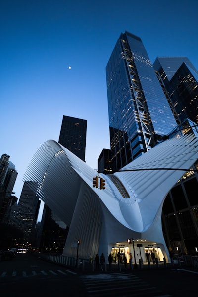 The Oculus Station - から Outside, United States