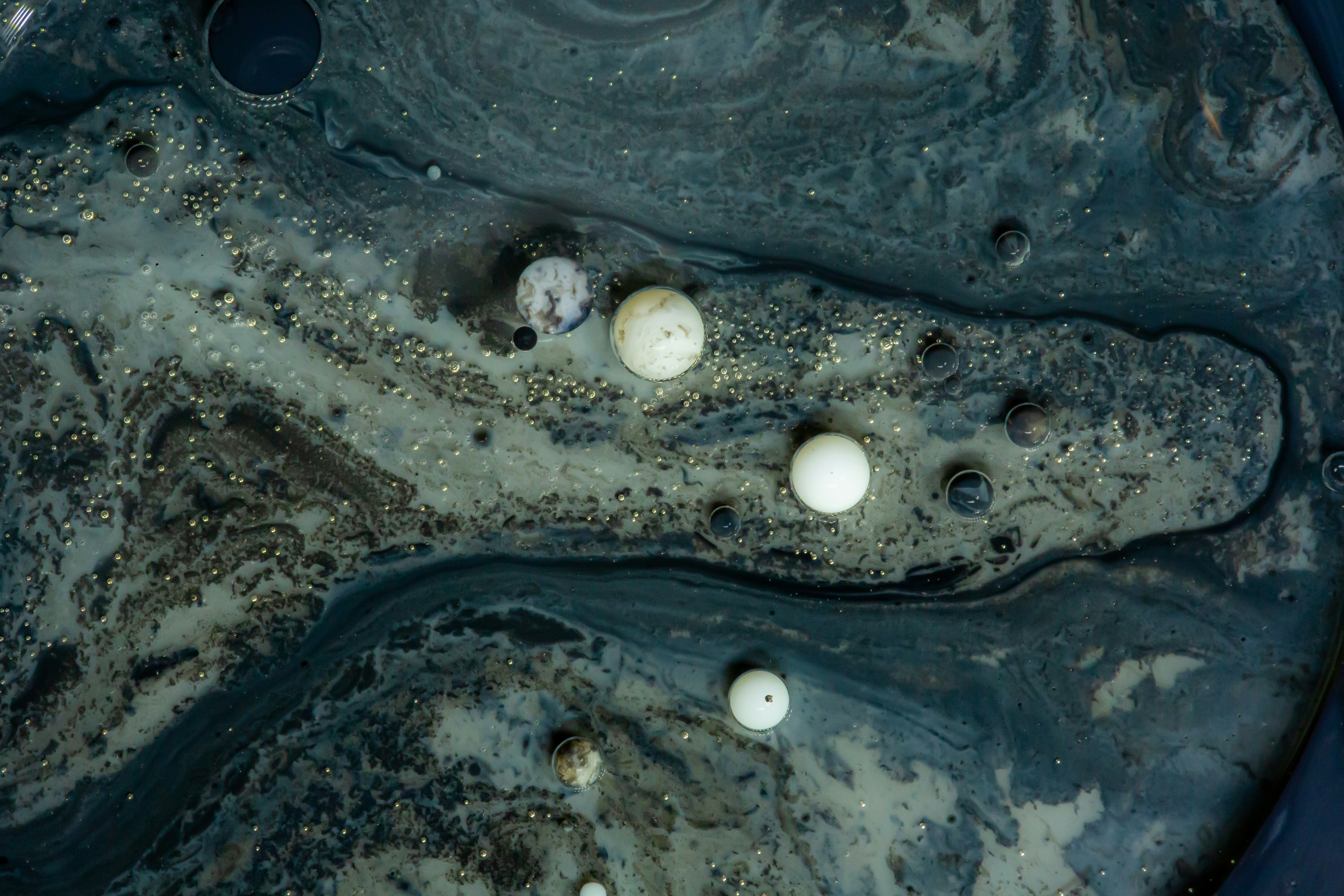 Photo by solenfeyissa