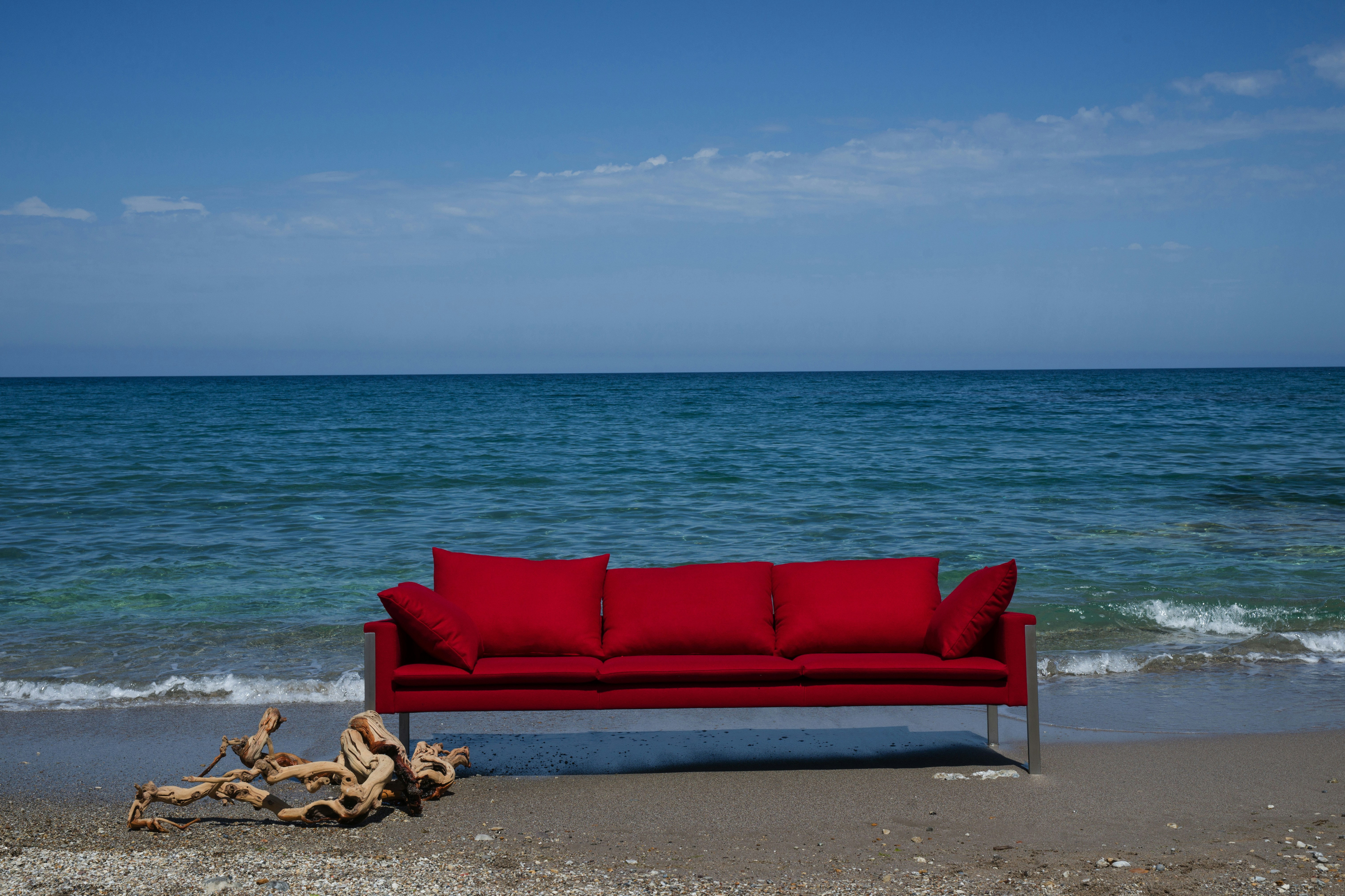 Italian Murphy Bed Sofa: Features, Fit, and Buying Advice