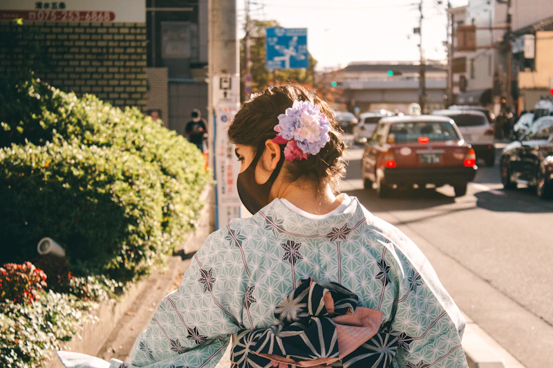 Summer Kimono in Kyoto: Yukata vs Kimono — What to Wear and When