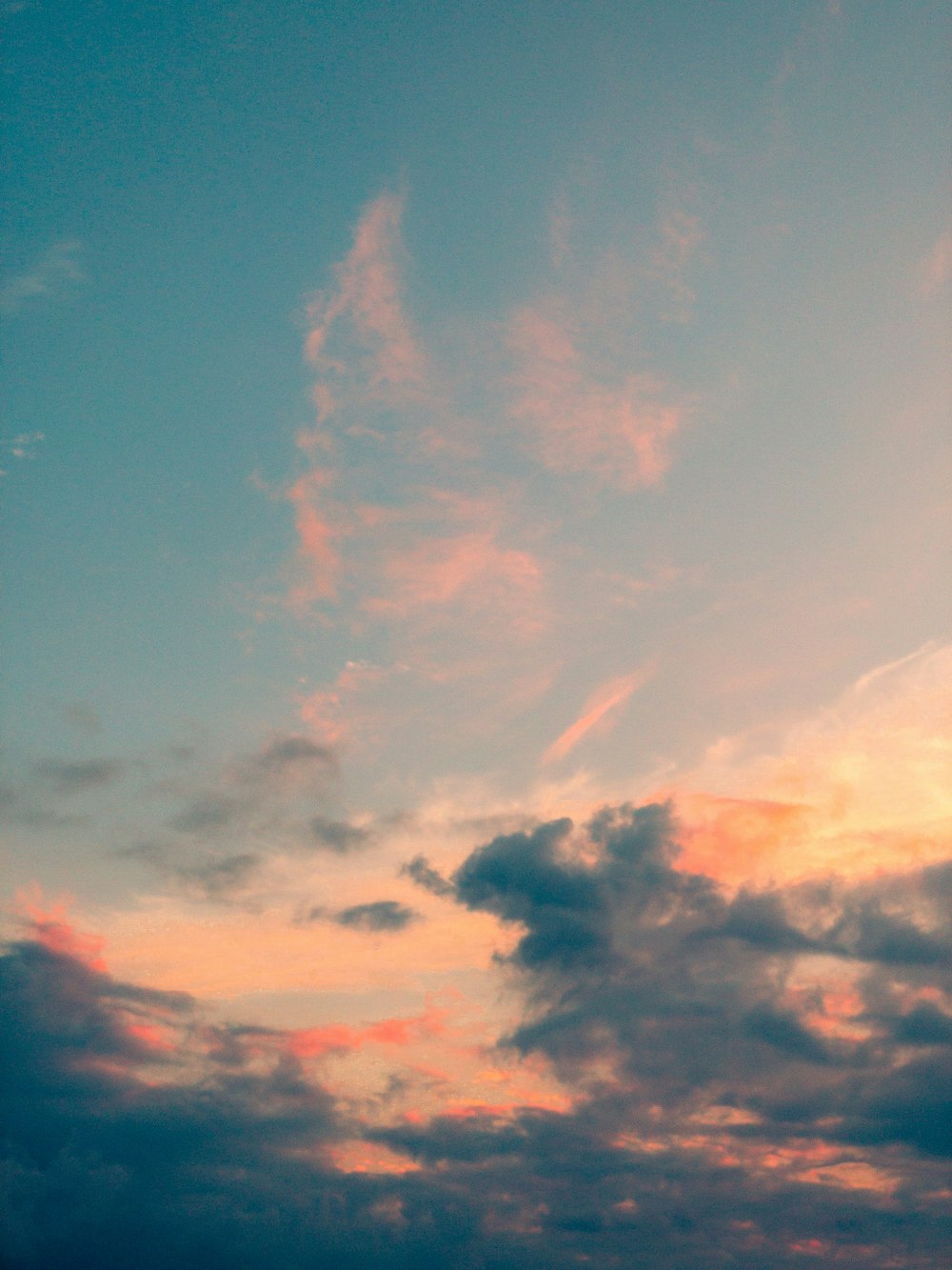 blue and white cloudy sky during daytime