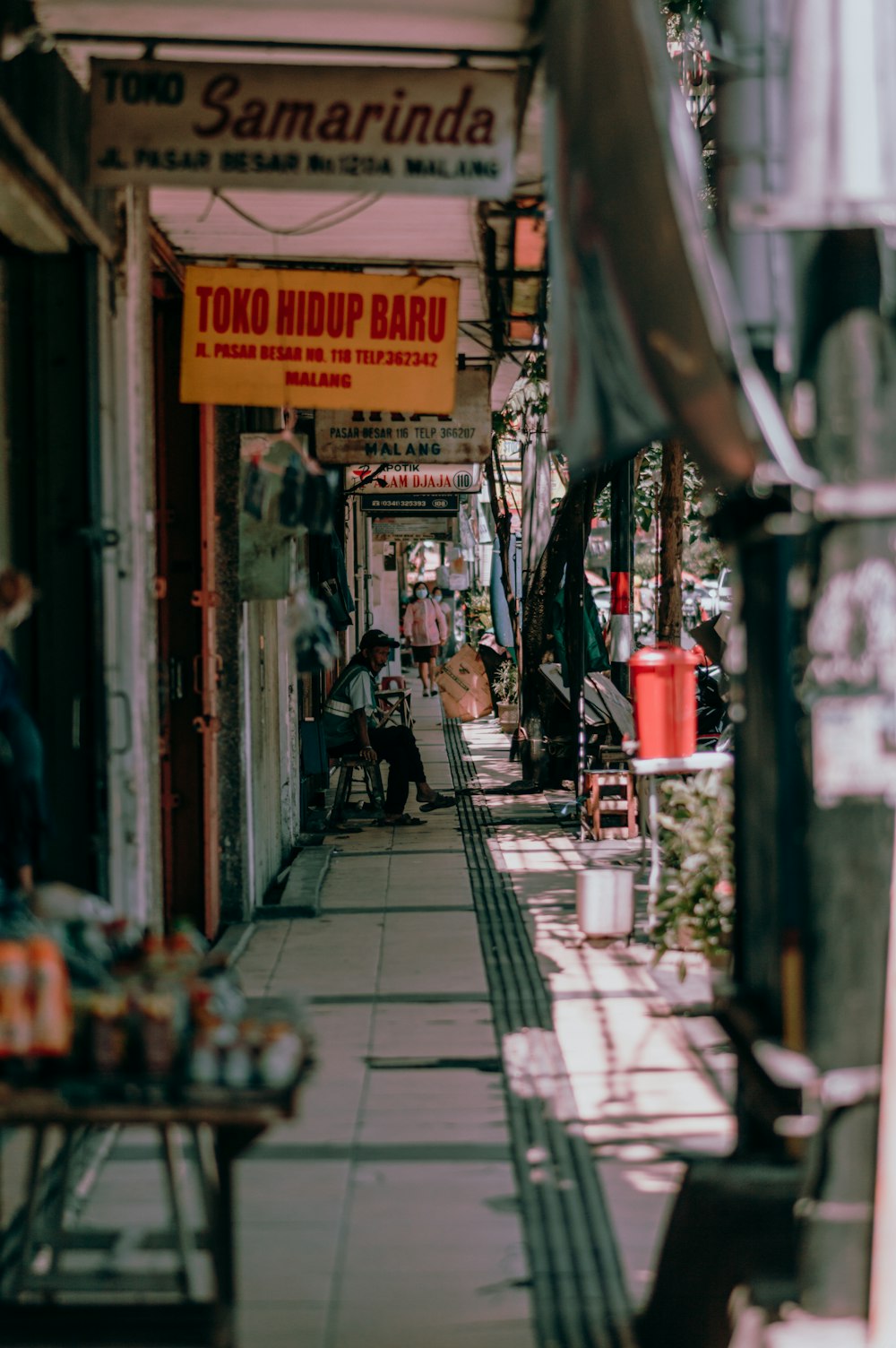 people walking on sidewalk during daytime