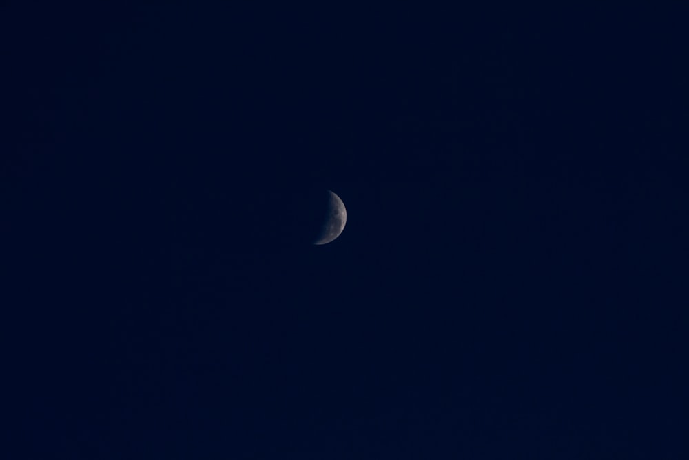 Luna llena en el cielo