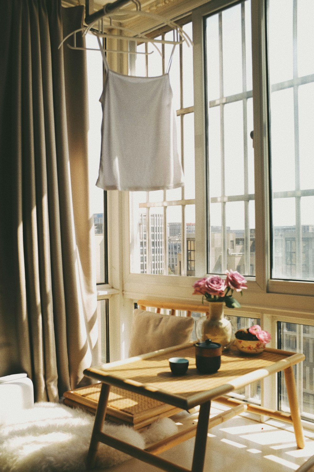 white table cloth on brown wooden table