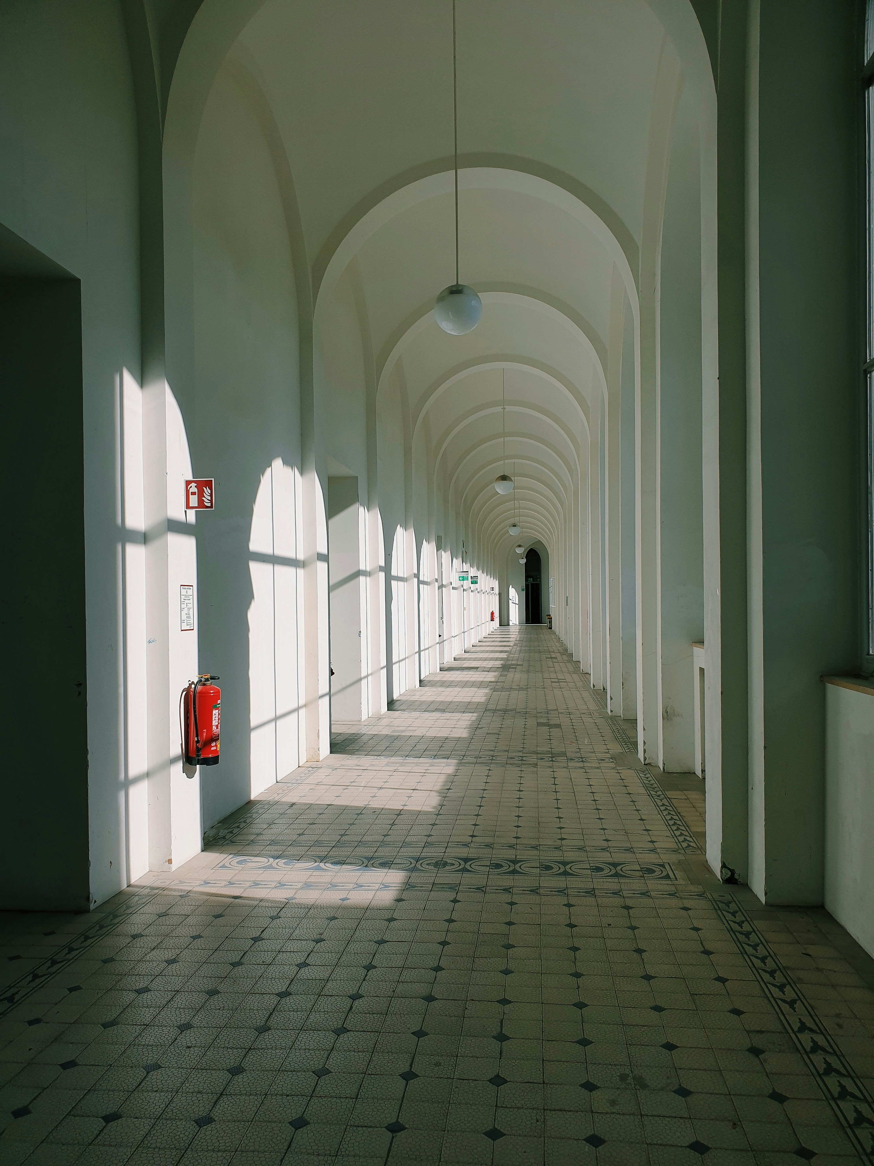 Photo by illiakholin