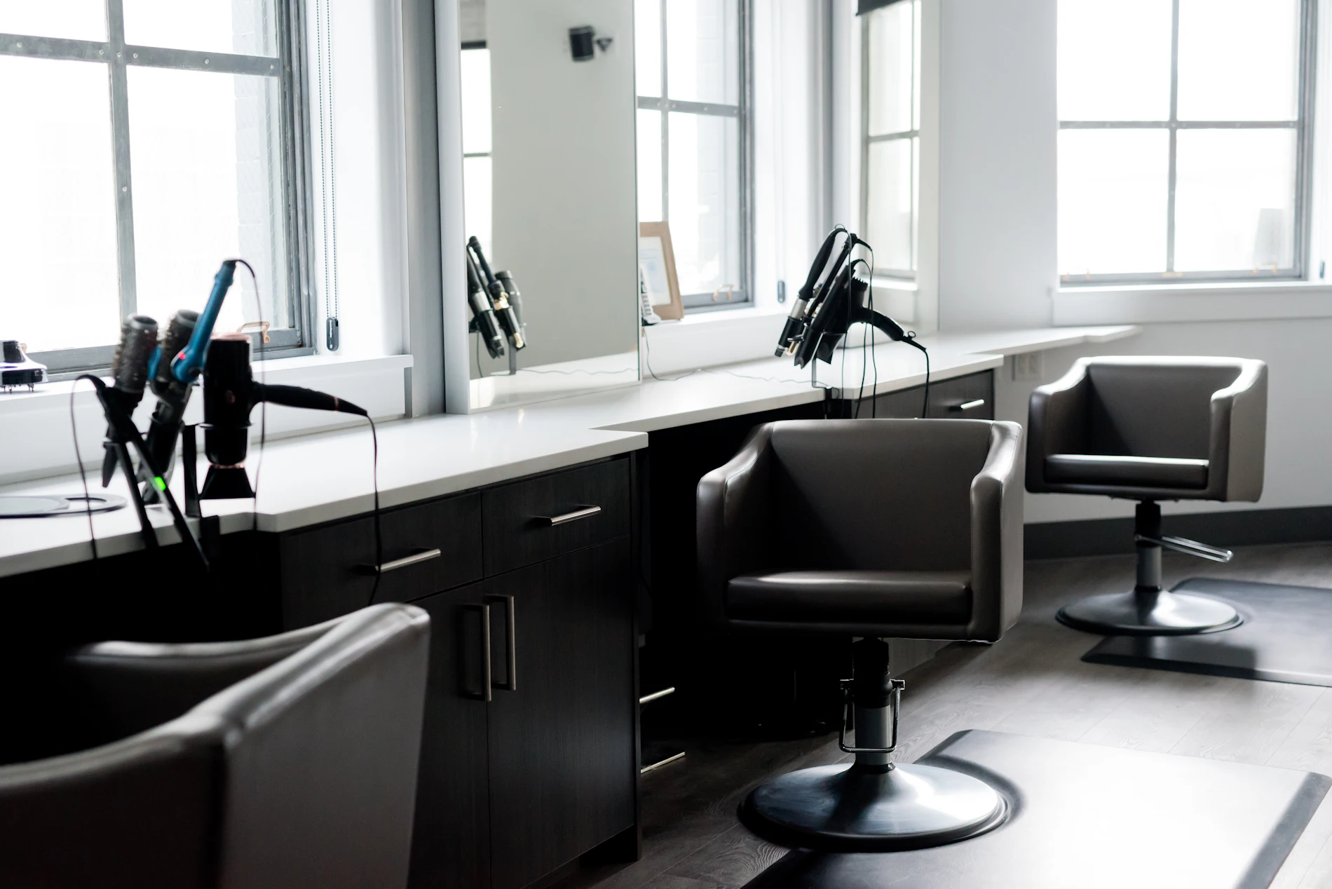 Intérieur d'un salon de coiffure