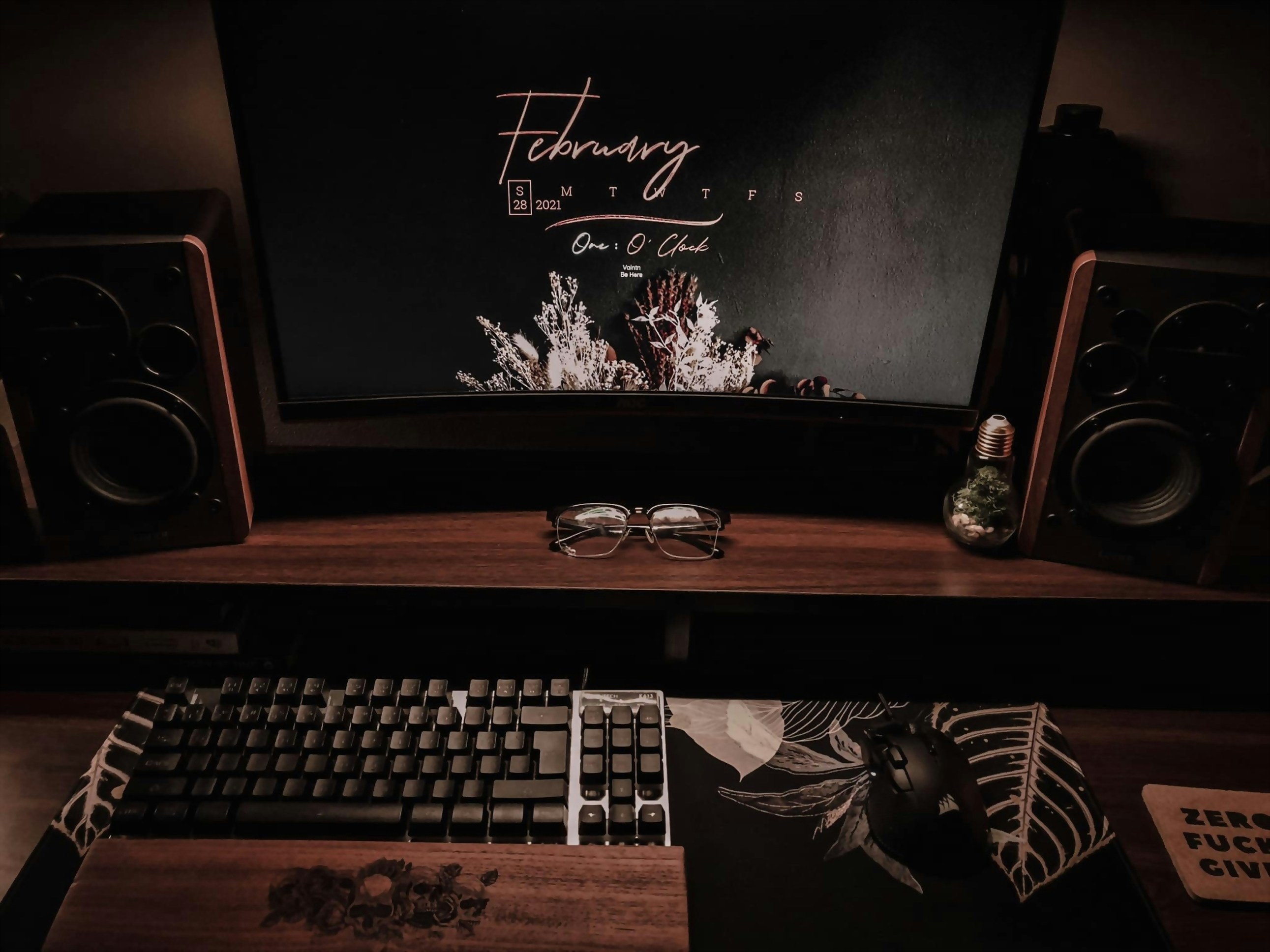 black flat screen computer monitor