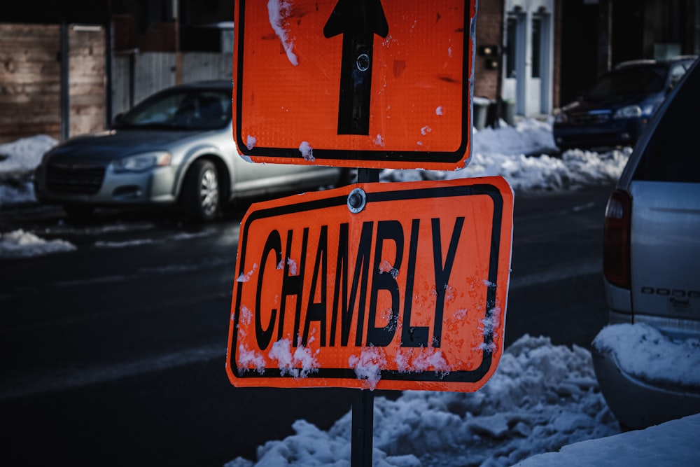 red and black stop sign