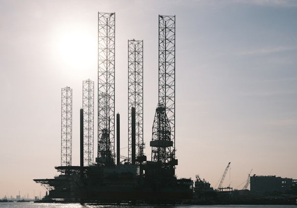 oil rig under gray sky