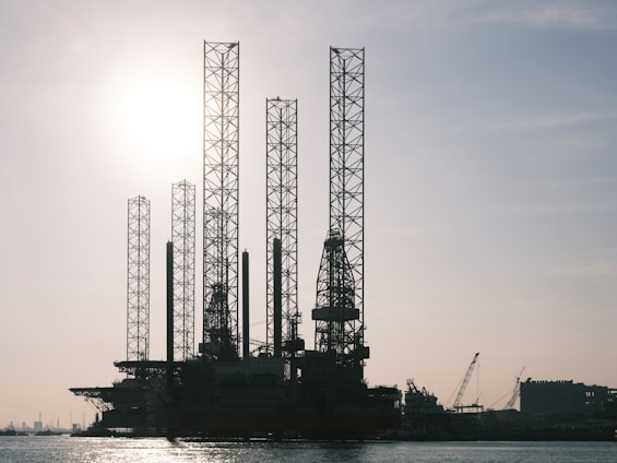 oil rig under gray sky