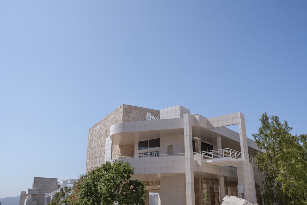 brown concrete building under blue sky during daytime