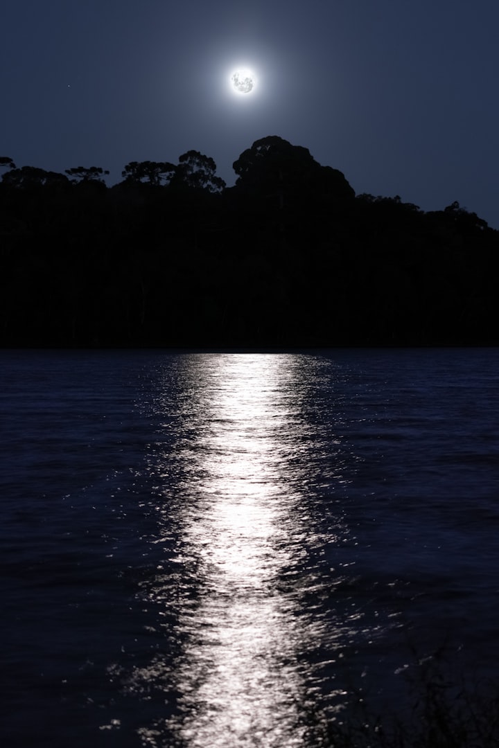 Moon Upon the Lake