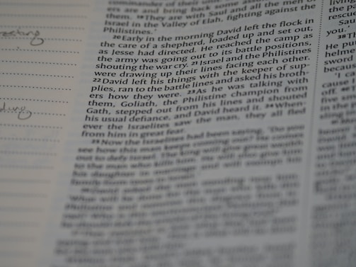 A bright thumbnail featuring a smiling David holding a sling, ready to face Goliath.