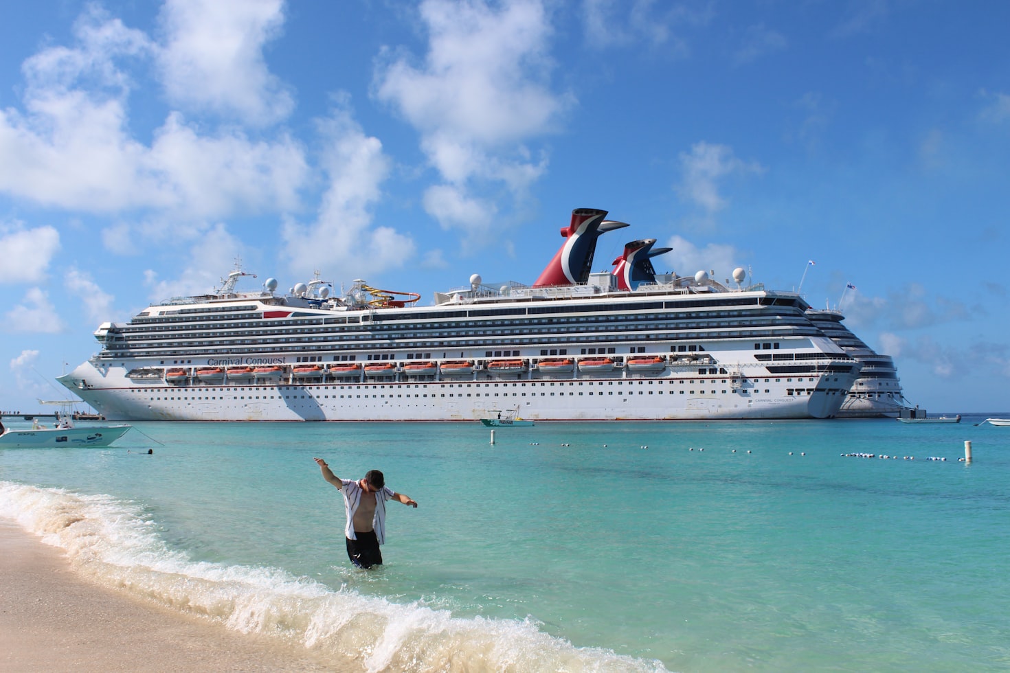 Cruising Solo: How to Enjoy a Cruise Vacation on Your Own (2023)