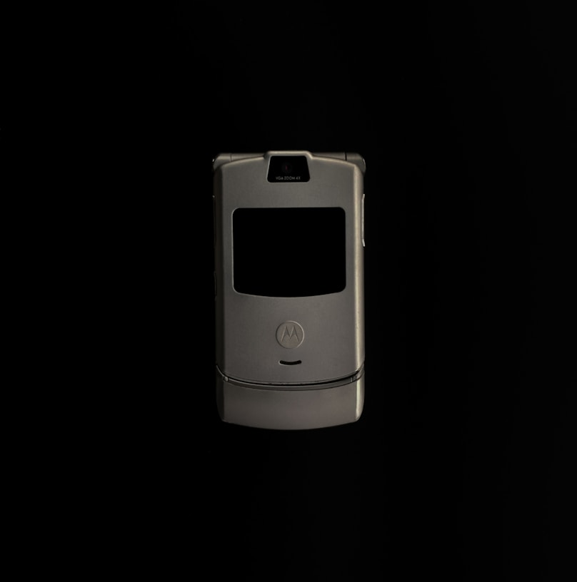 silver and black flip phone
