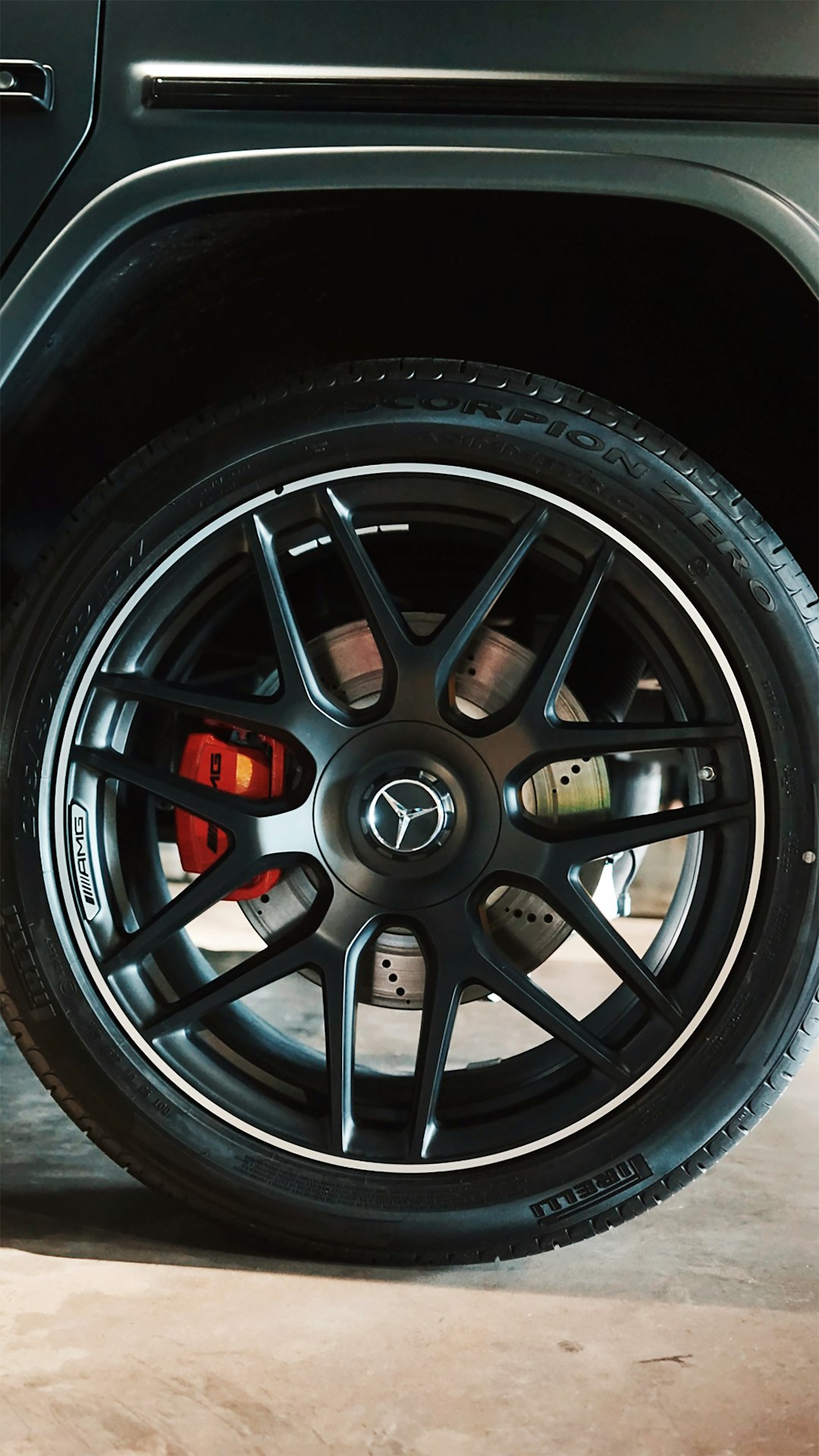 black and silver multi spoke wheel