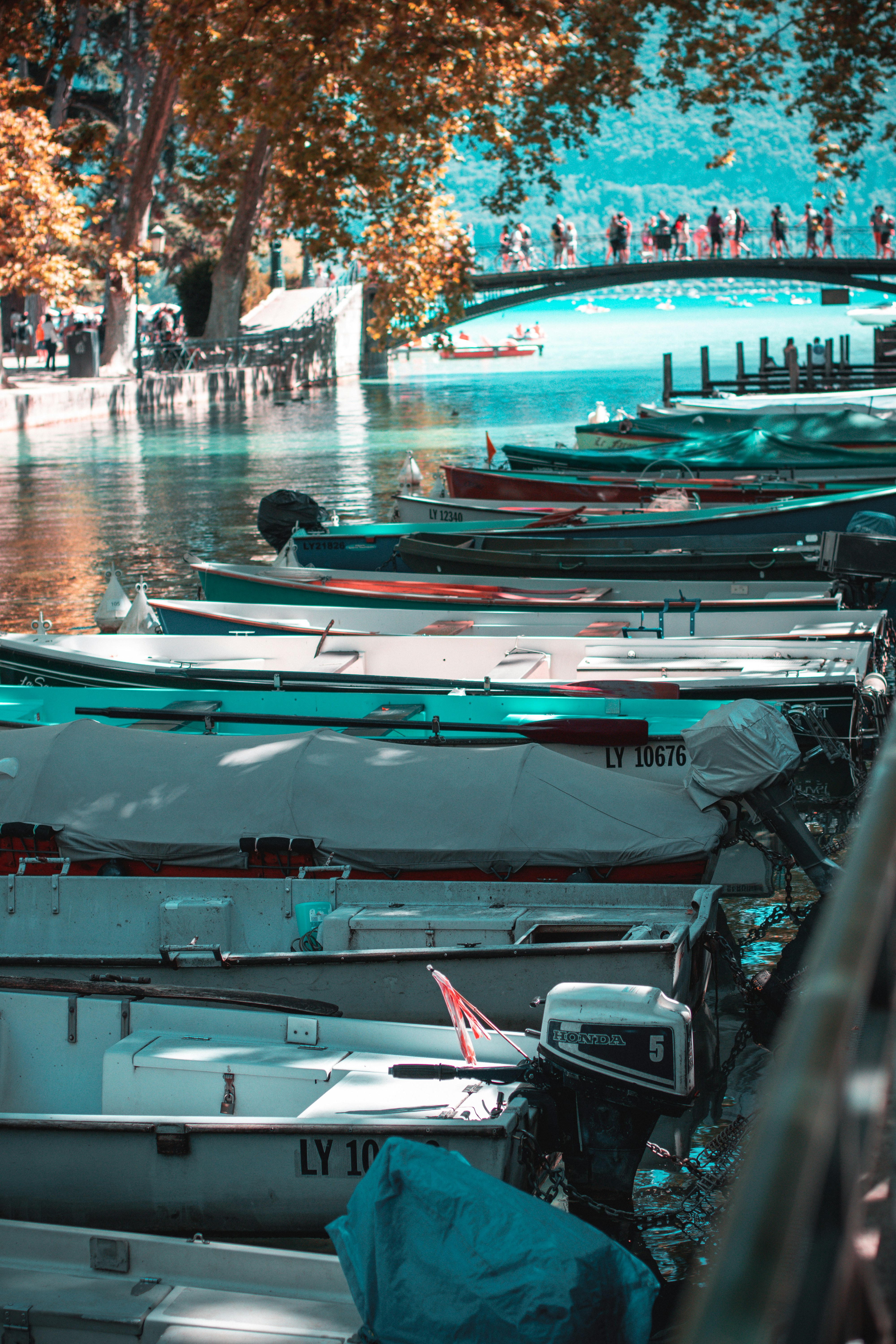 Photo by valentinlacoste