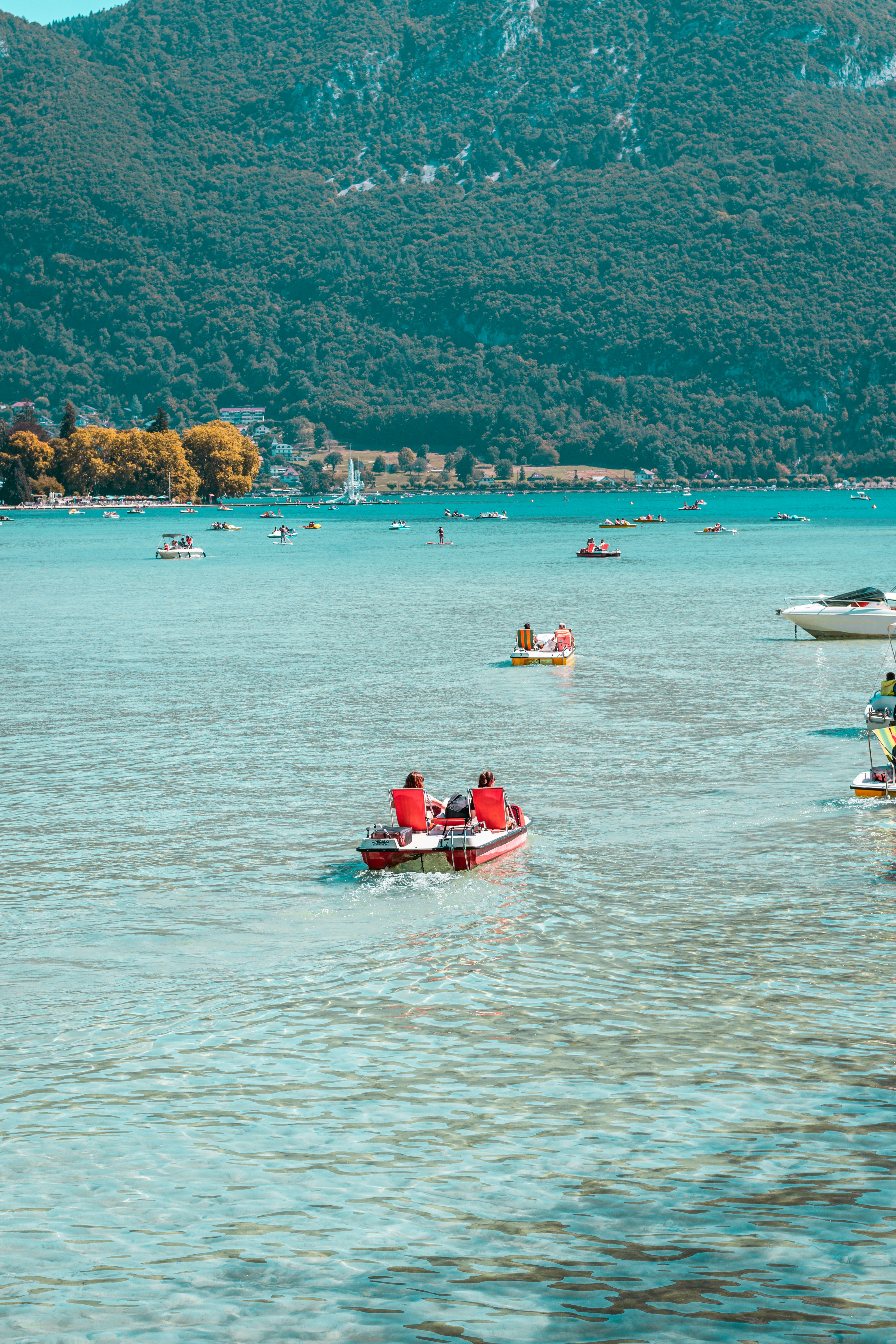 Photo by valentinlacoste