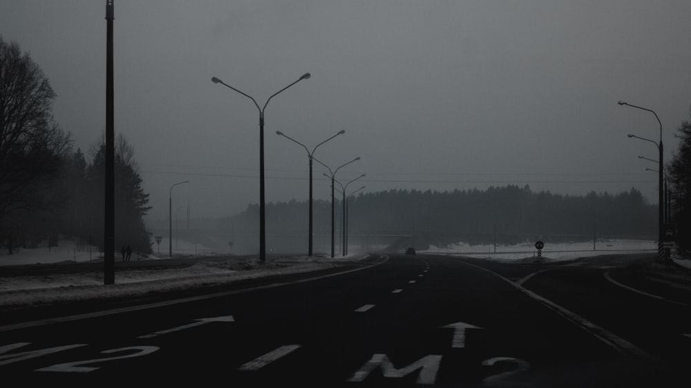 black asphalt road during daytime