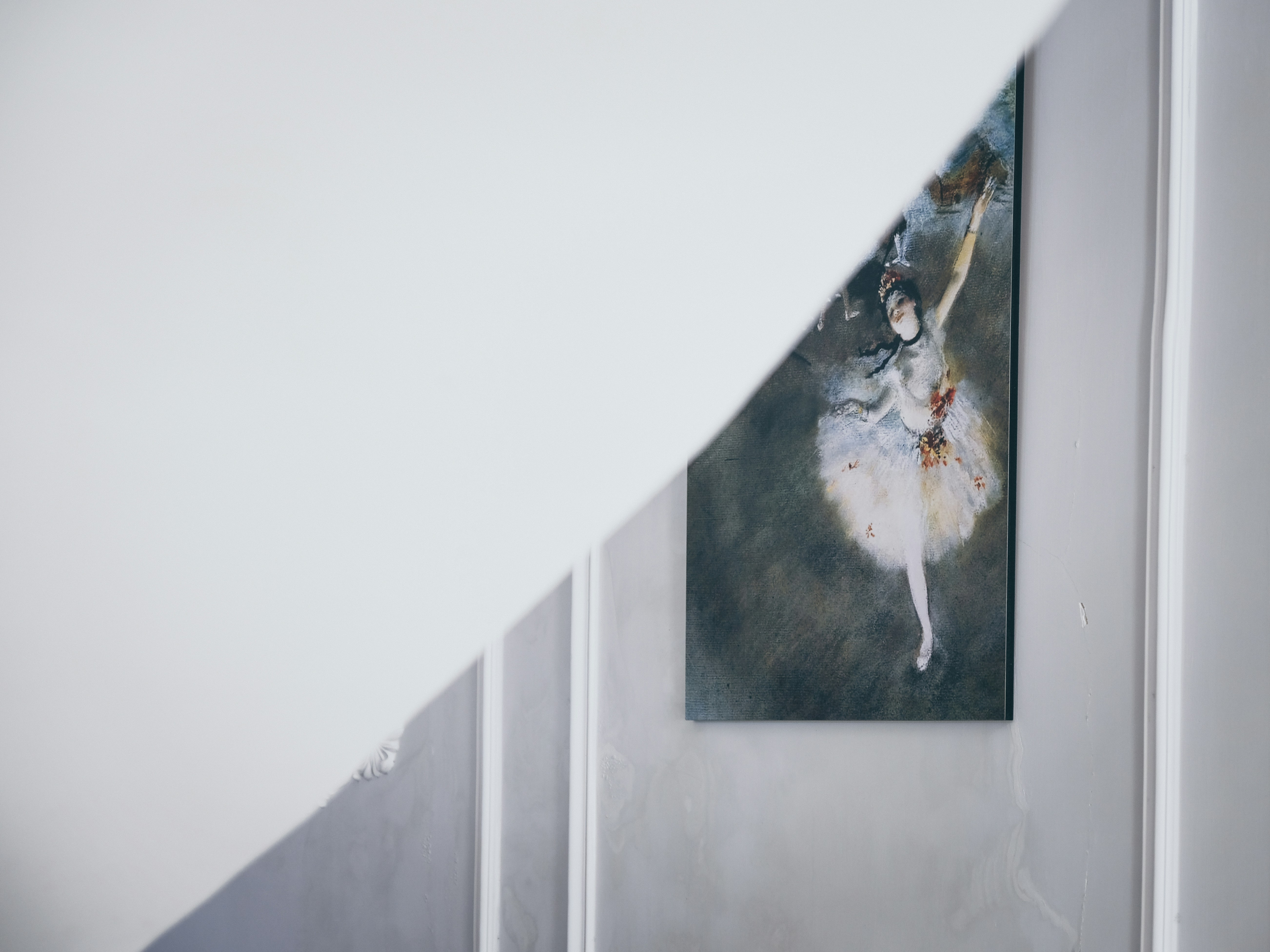 Photo by sammoghadam