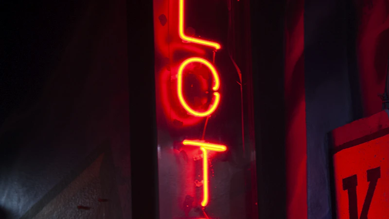 Seoul Nightlife 2026: My Top 5 Picks for an Epic Night Out 5 Mureung Dowon LP Bar in Euljiro, showing a record player and many LPs