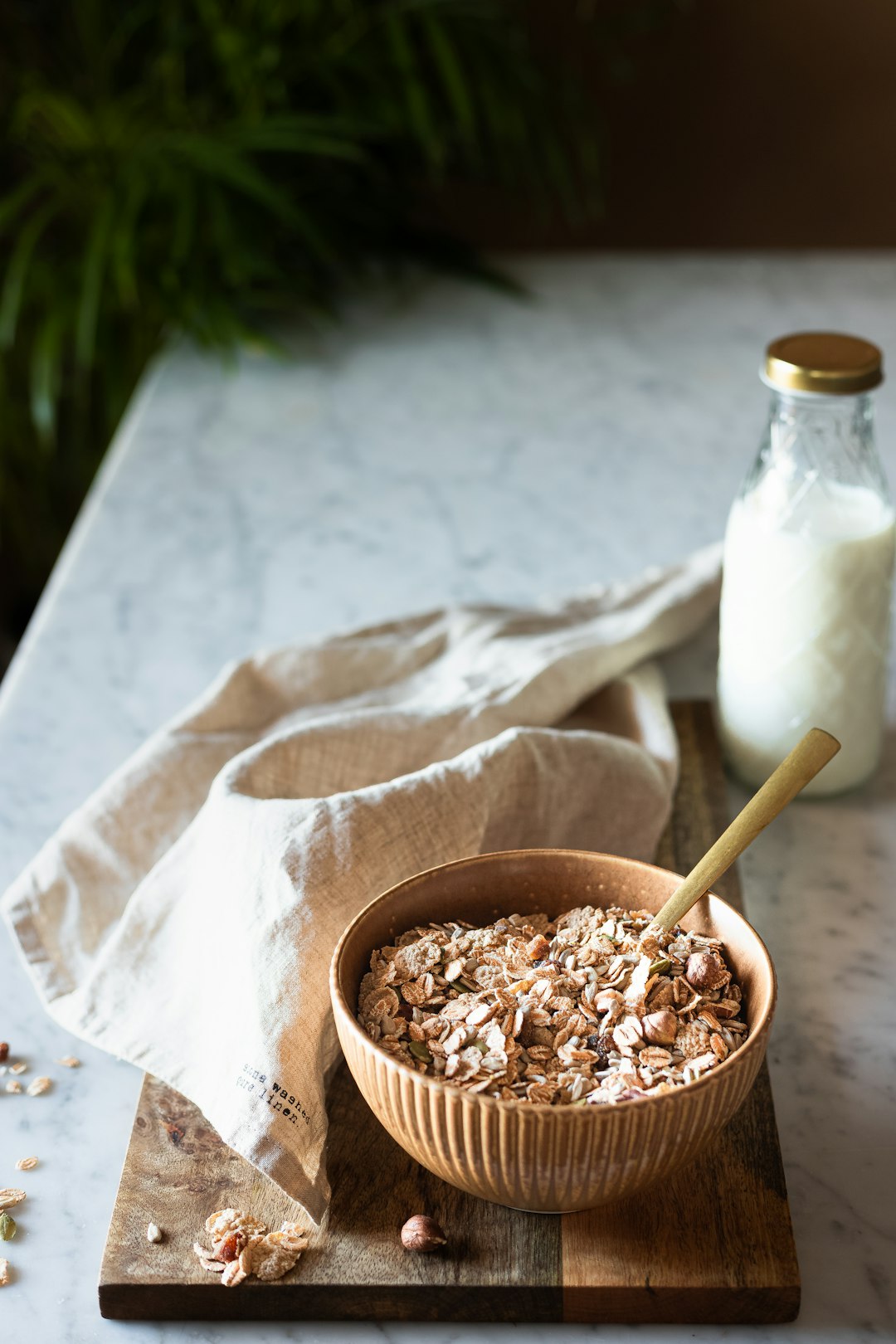 brown wooden bowl with brown powder