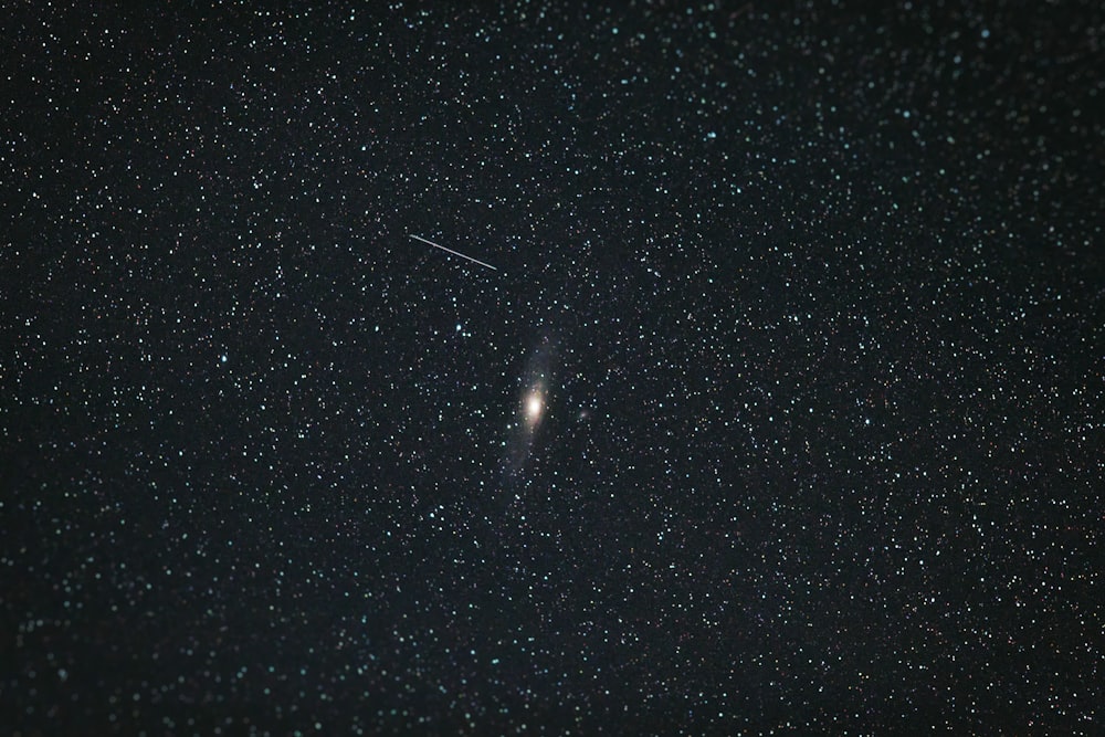 Sterne am Himmel während der Nacht