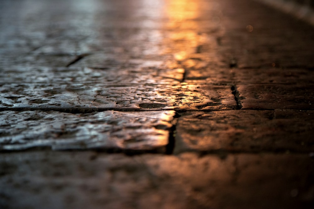 brown wooden surface with light reflection