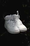 white nike air force 1 high