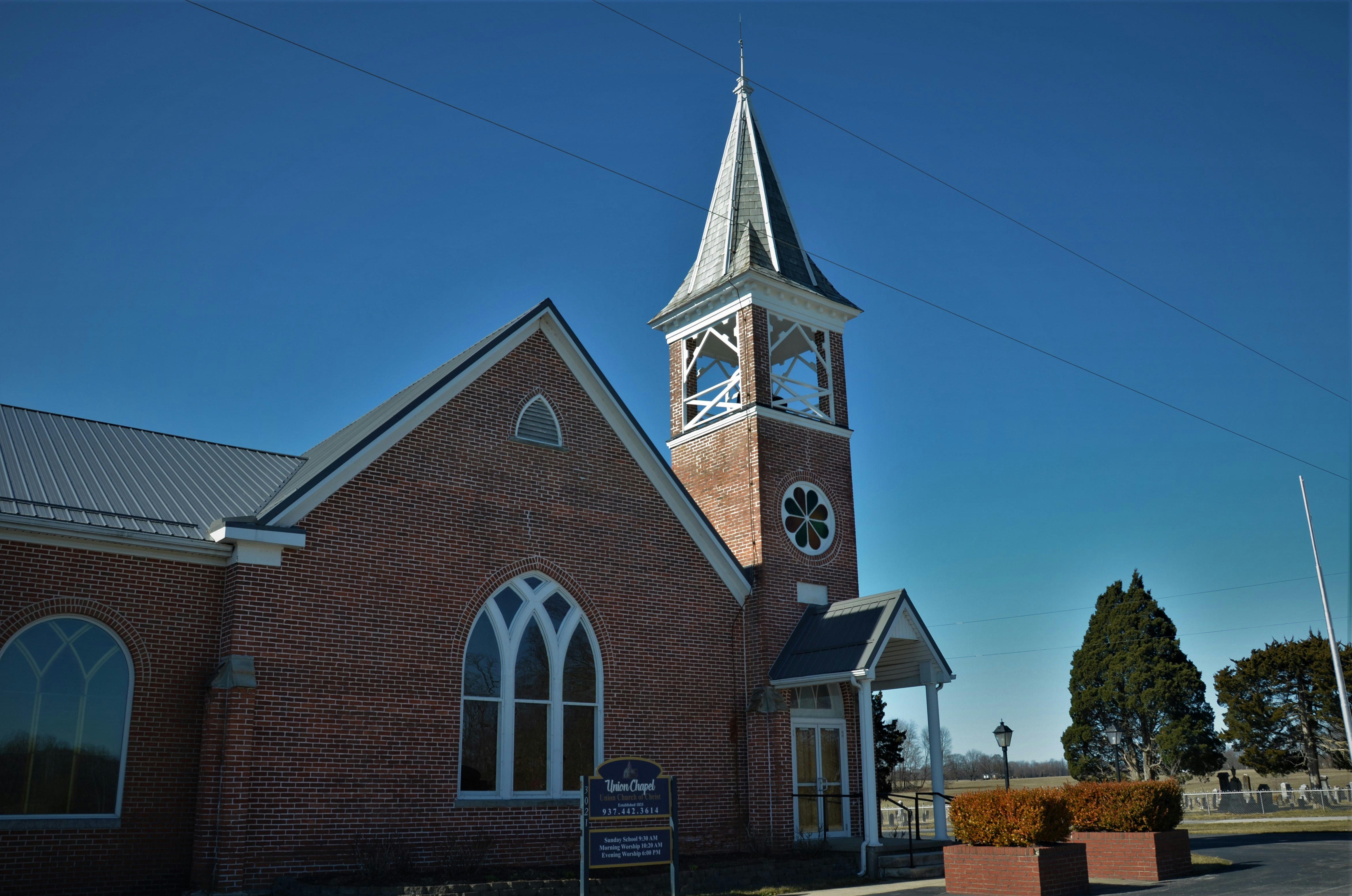 brown and white concrete church