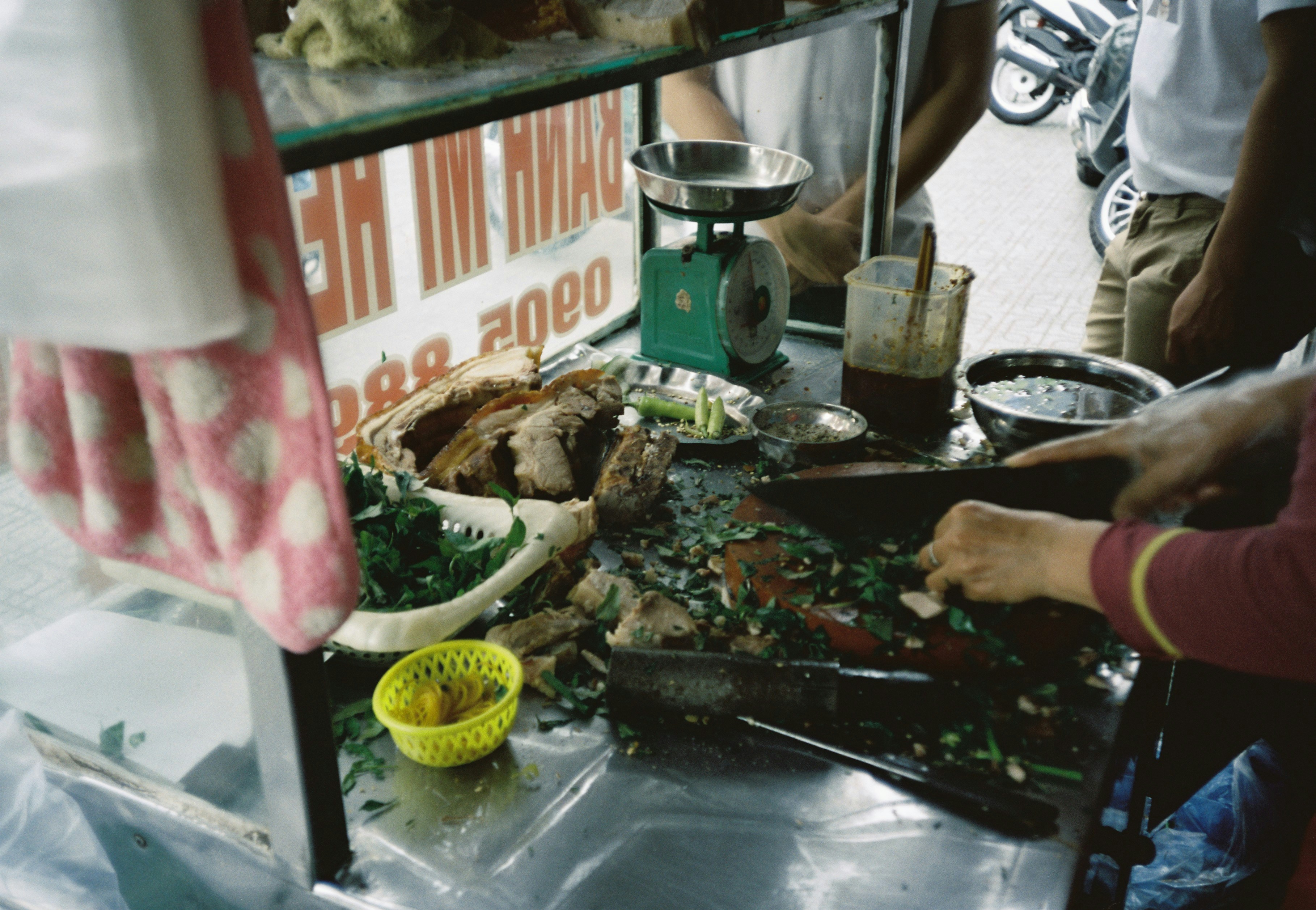 Banh Mi Zon
