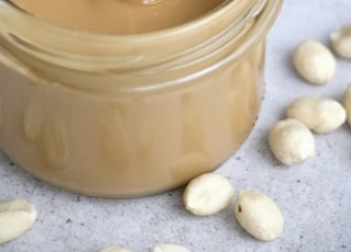 clear glass jar with brown liquid