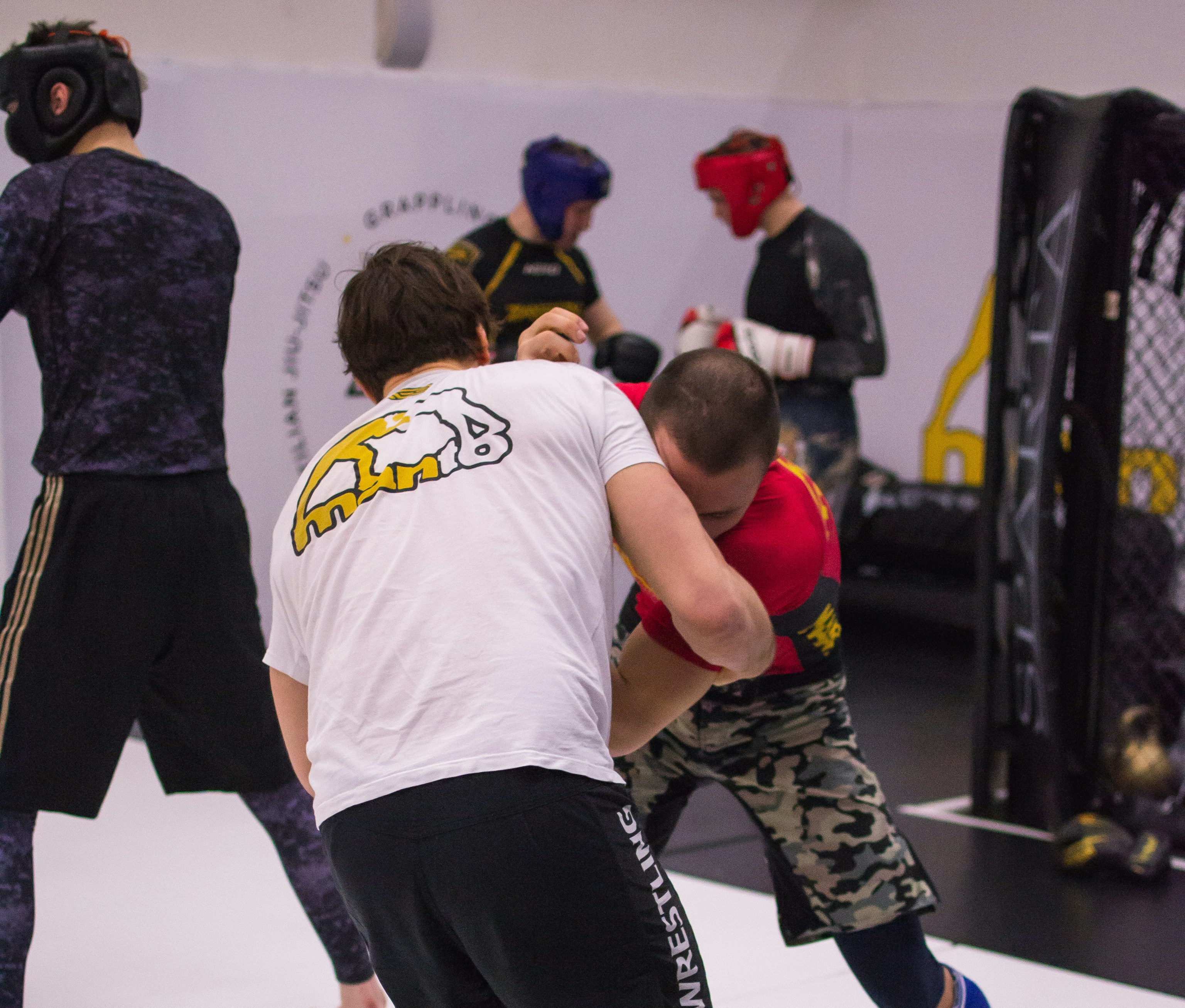Equipo de entrenamiento MMA