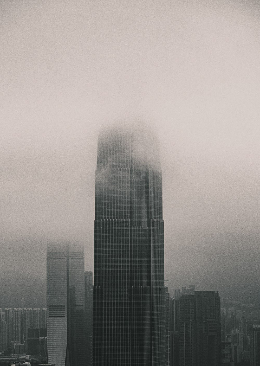 high rise building during daytime