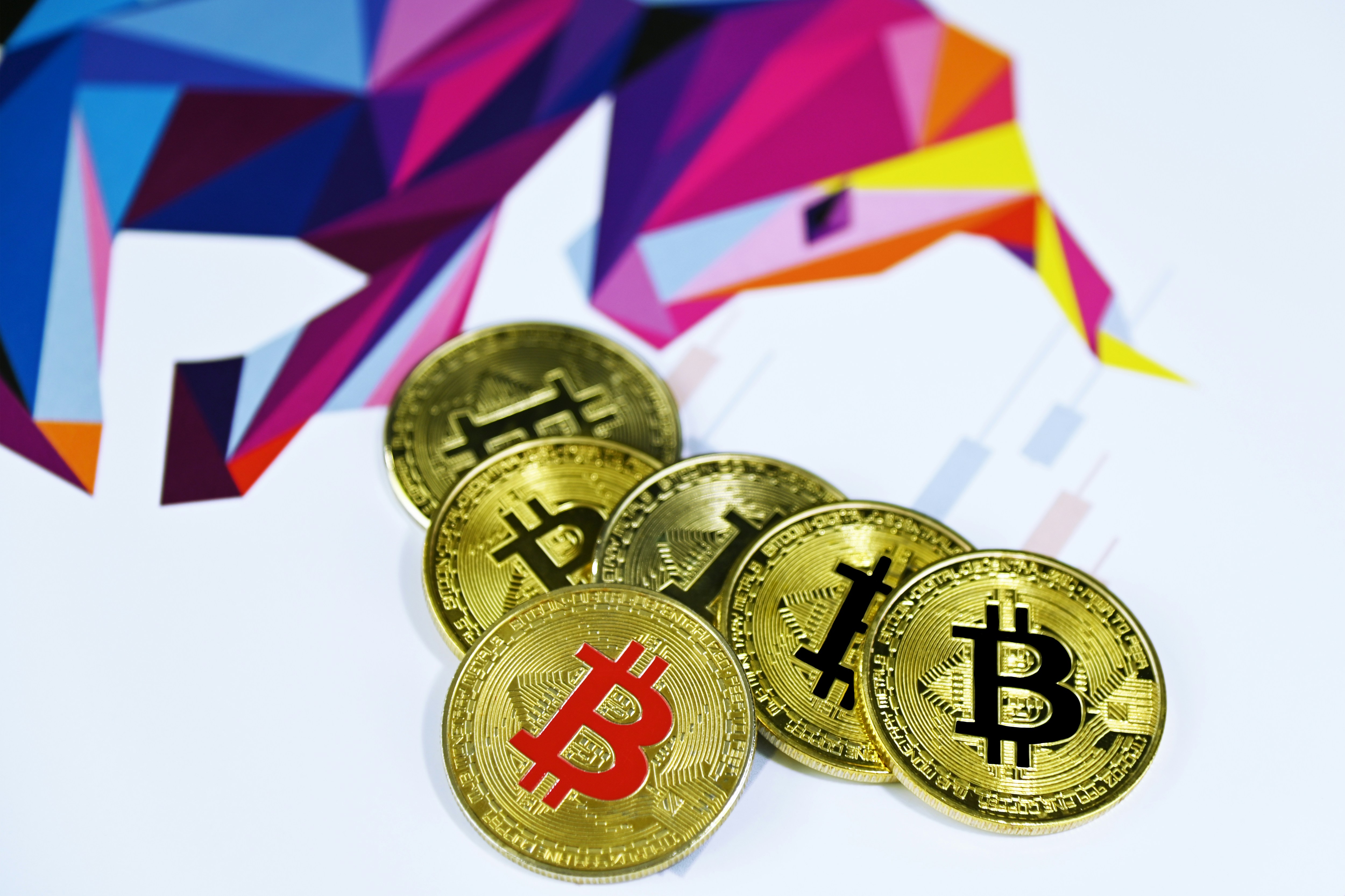 gold and silver round coins