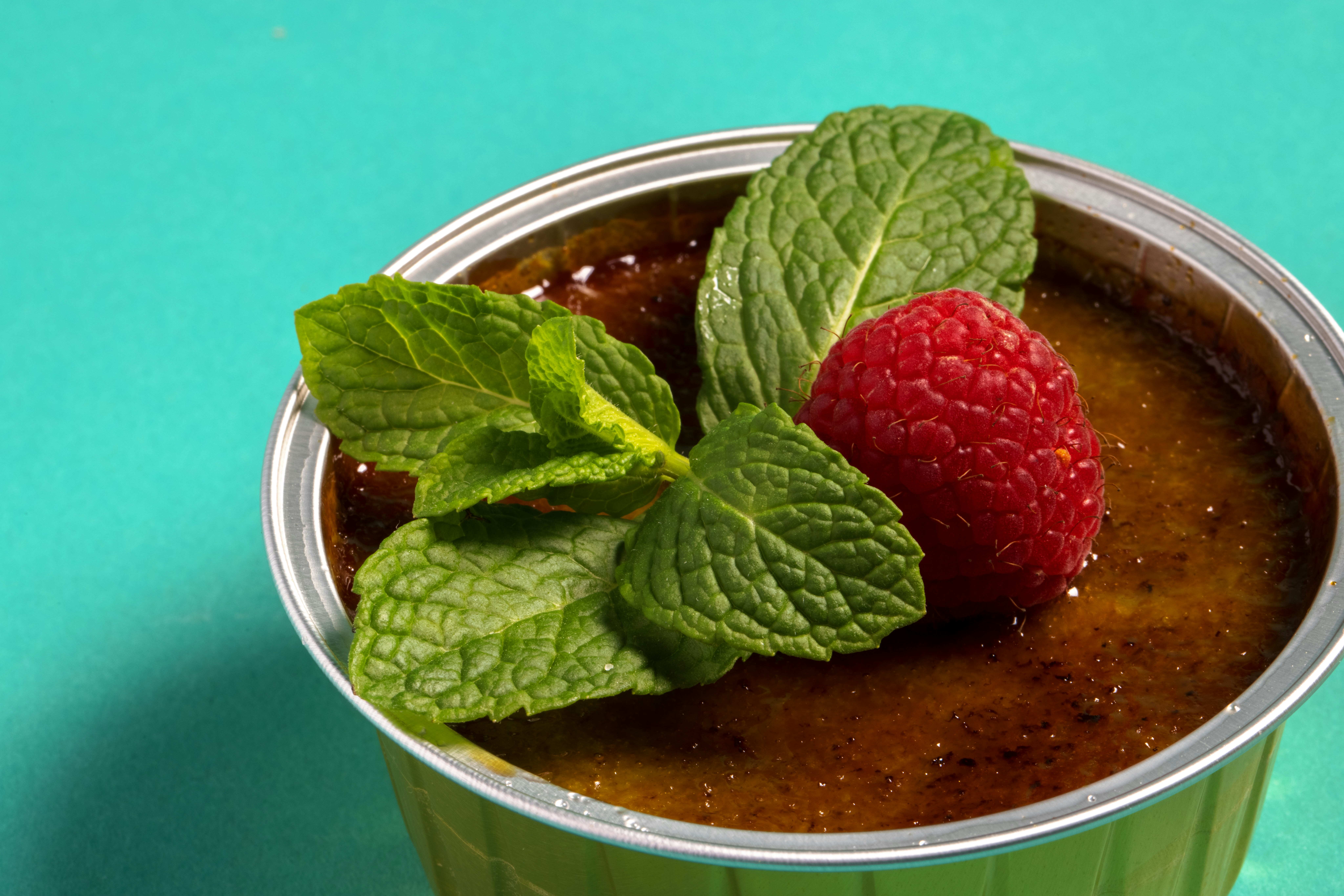 9 Nutritious Smoothie Recipes with Superfoods