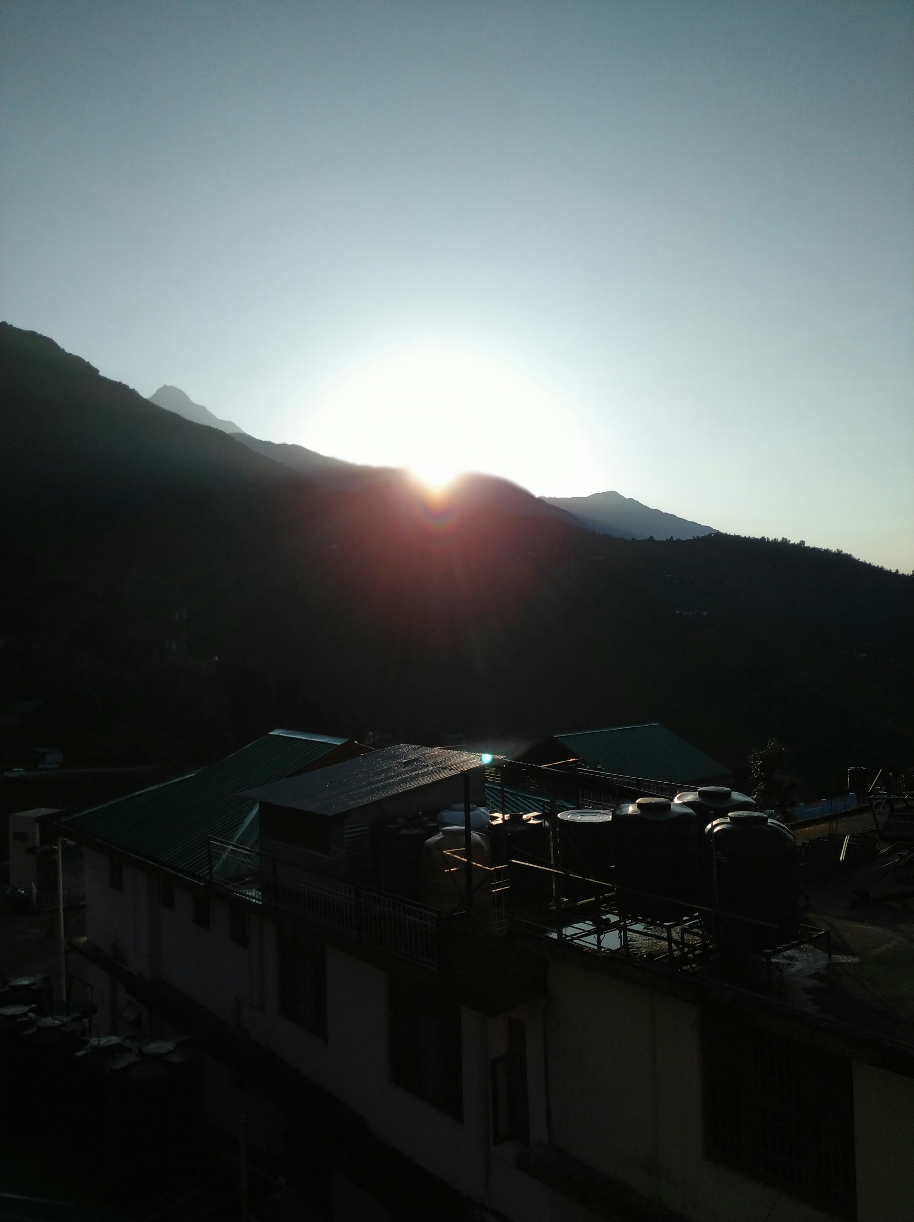 Review: Solar‑Integrated Shingles — Performance, Durability and ROI (2026 Field Review)