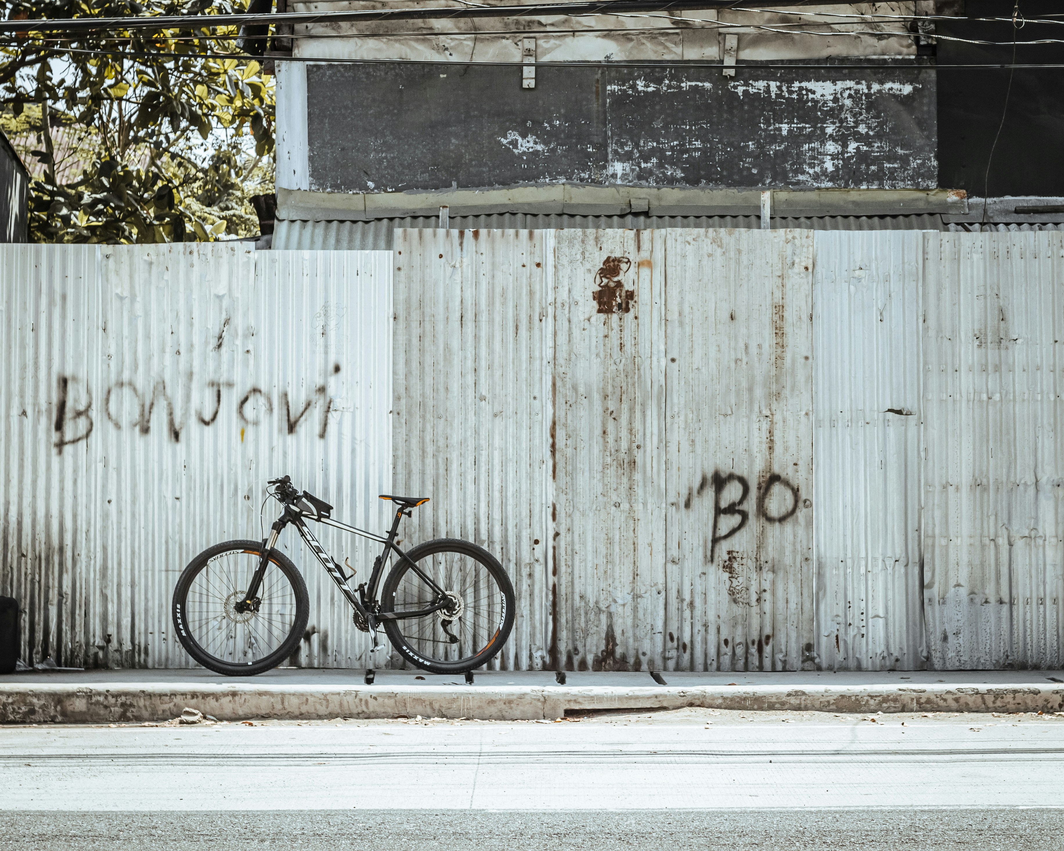 Photo by clintoinks_0522