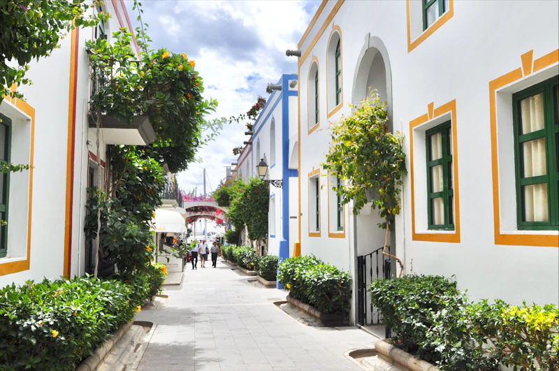 Best Cafes in Marbella That Locals Actually Go To