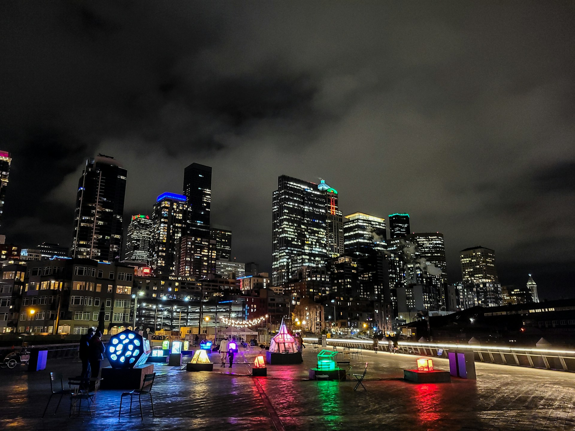 black and brown leather padded tub sofa