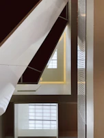 Detailed view of thin geometric line accents integrated into a premium exhibition booth design.