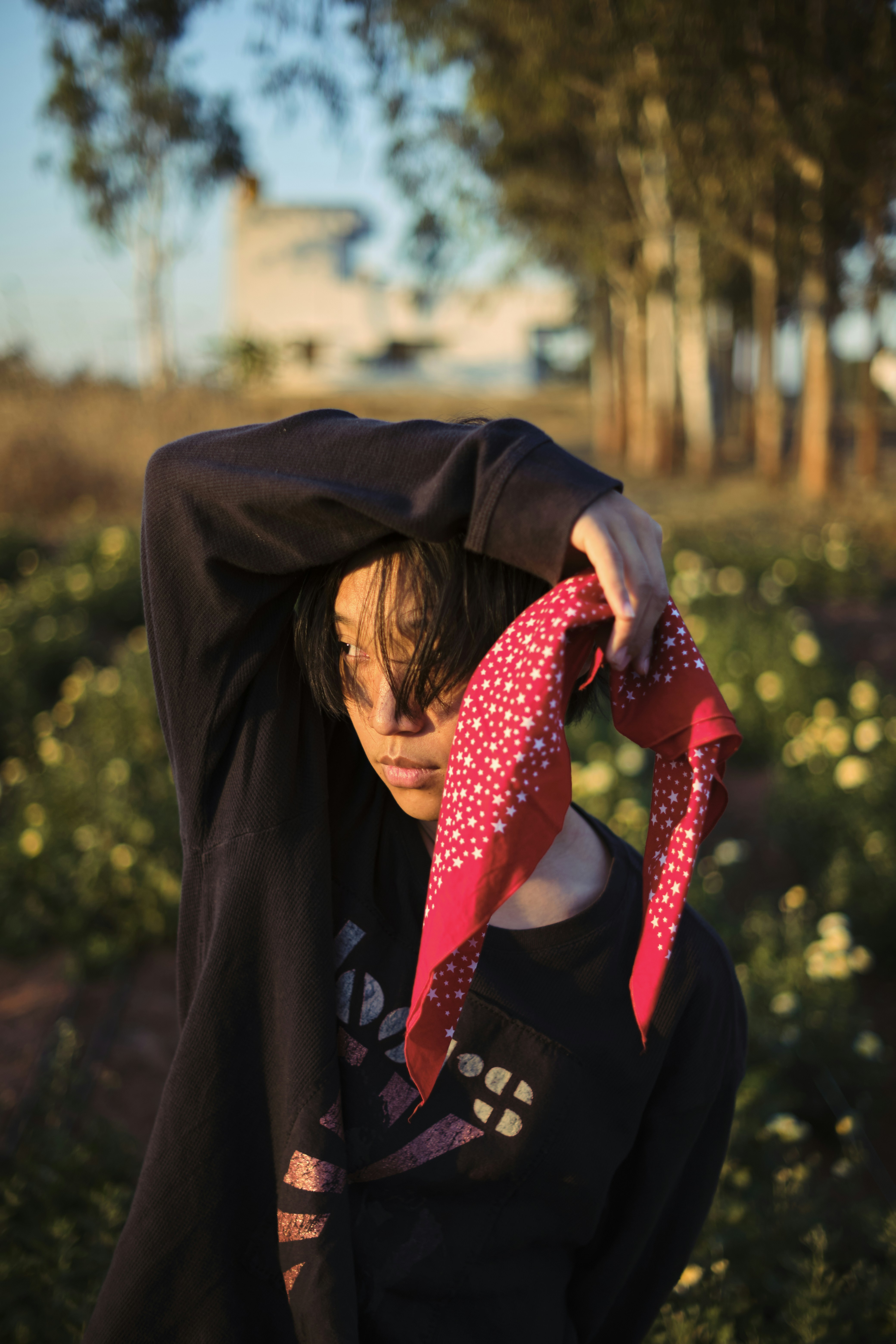 gray computer monitor