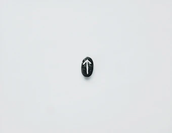 silver and black round pendant