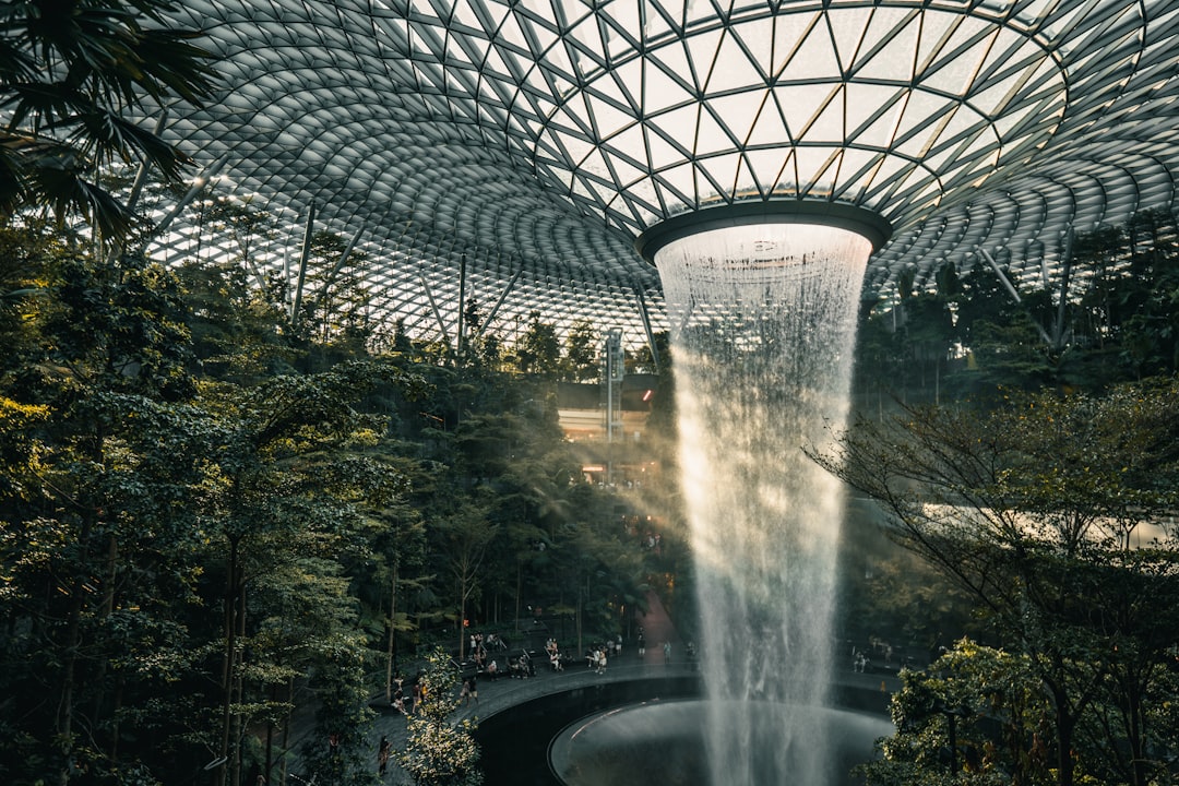 water fountain in the middle of the garden, Jewel Singapore!