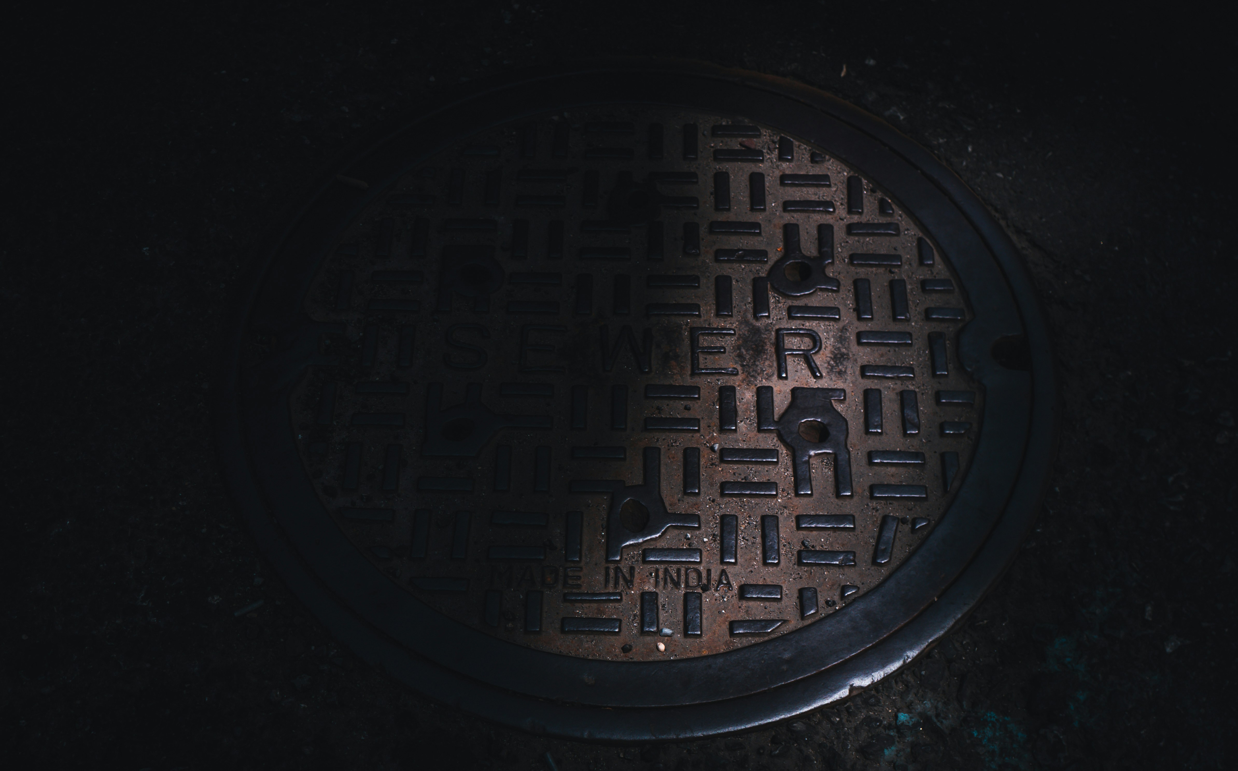 فني تسليك مجارى الكويت لجميع مشاكل الصرف الصحي