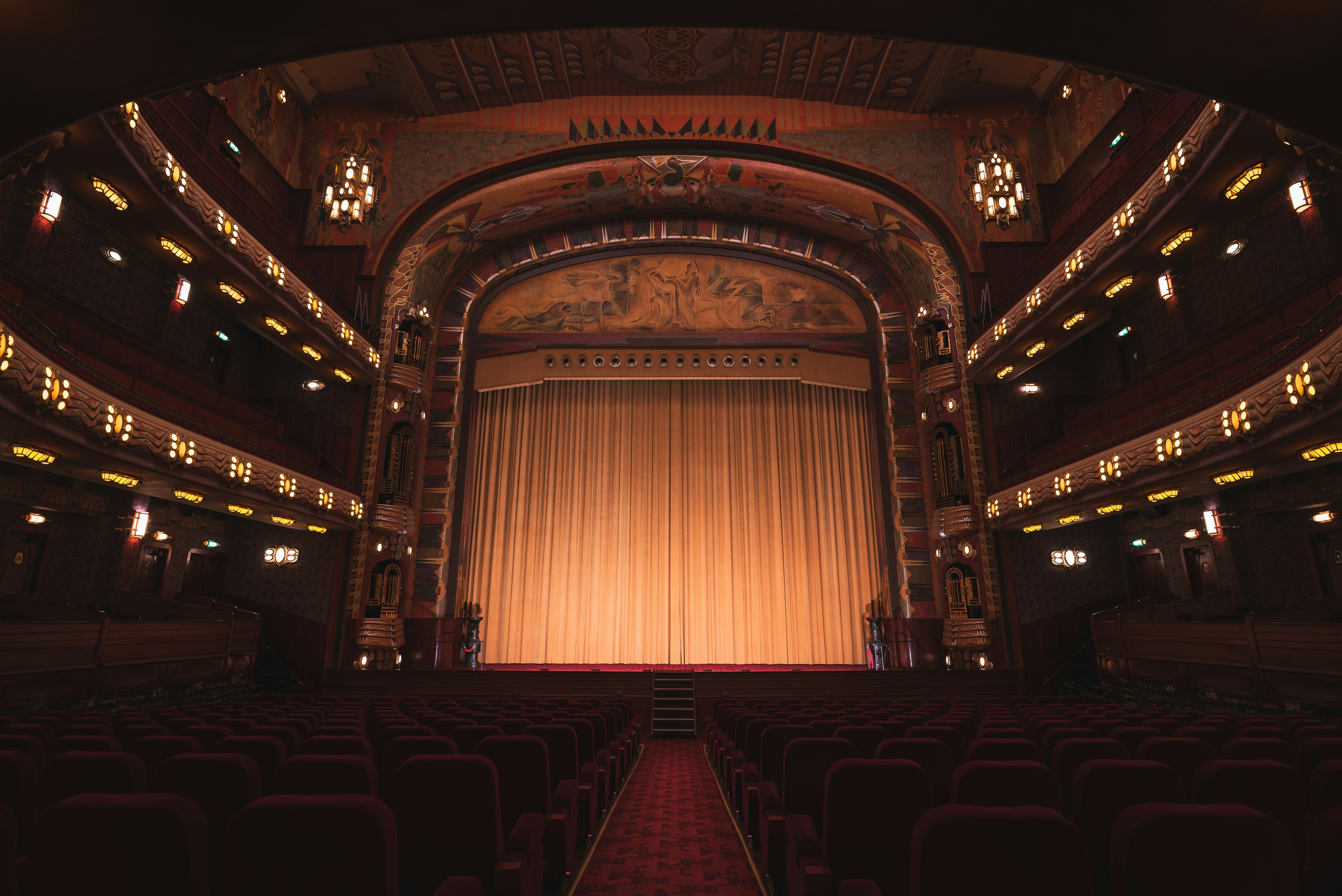 Big Stage, Small Stage, Same You: How to Own Every Room Without Losing What Makes You Special