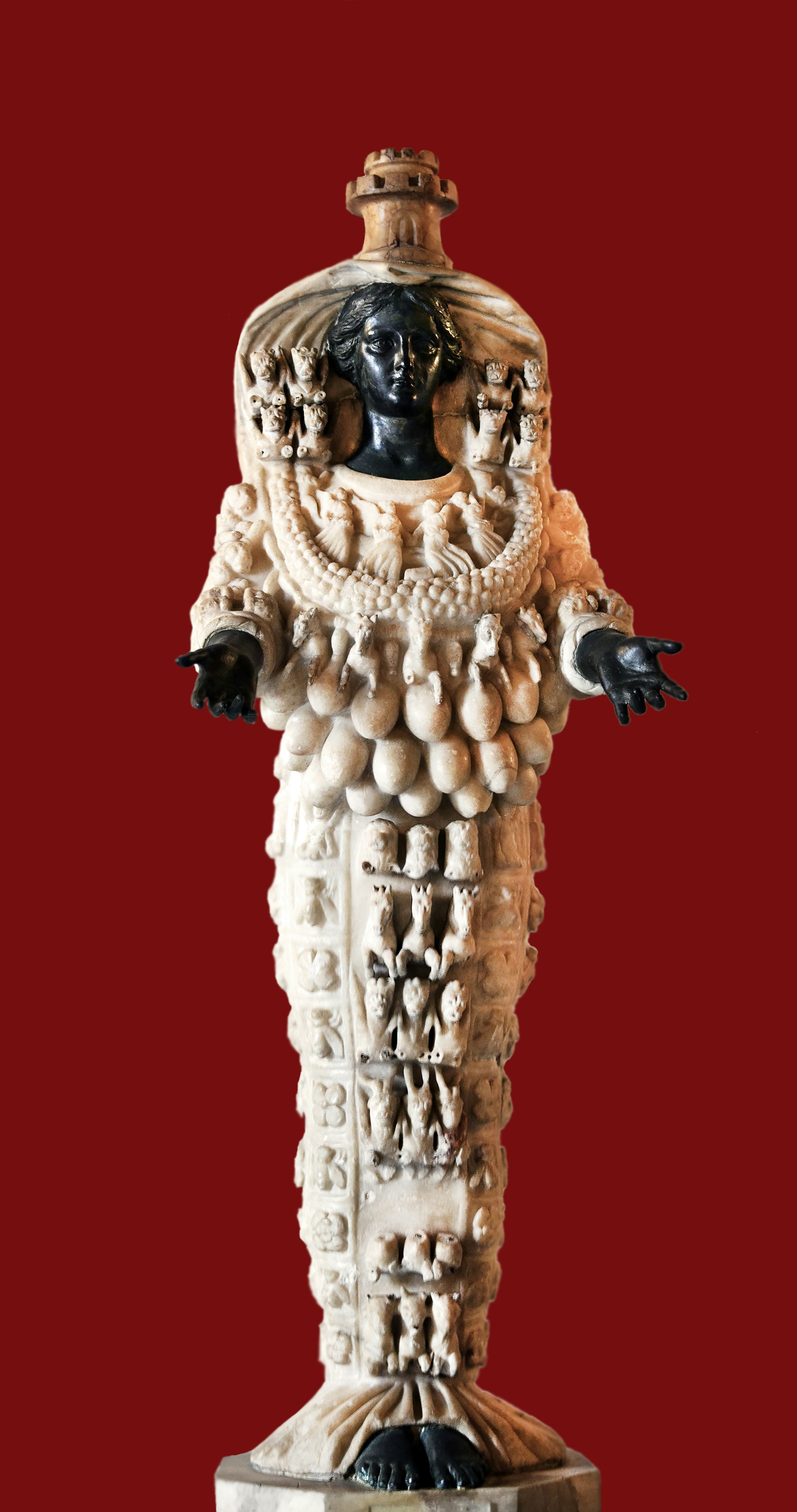 Diana Efesina statue
 