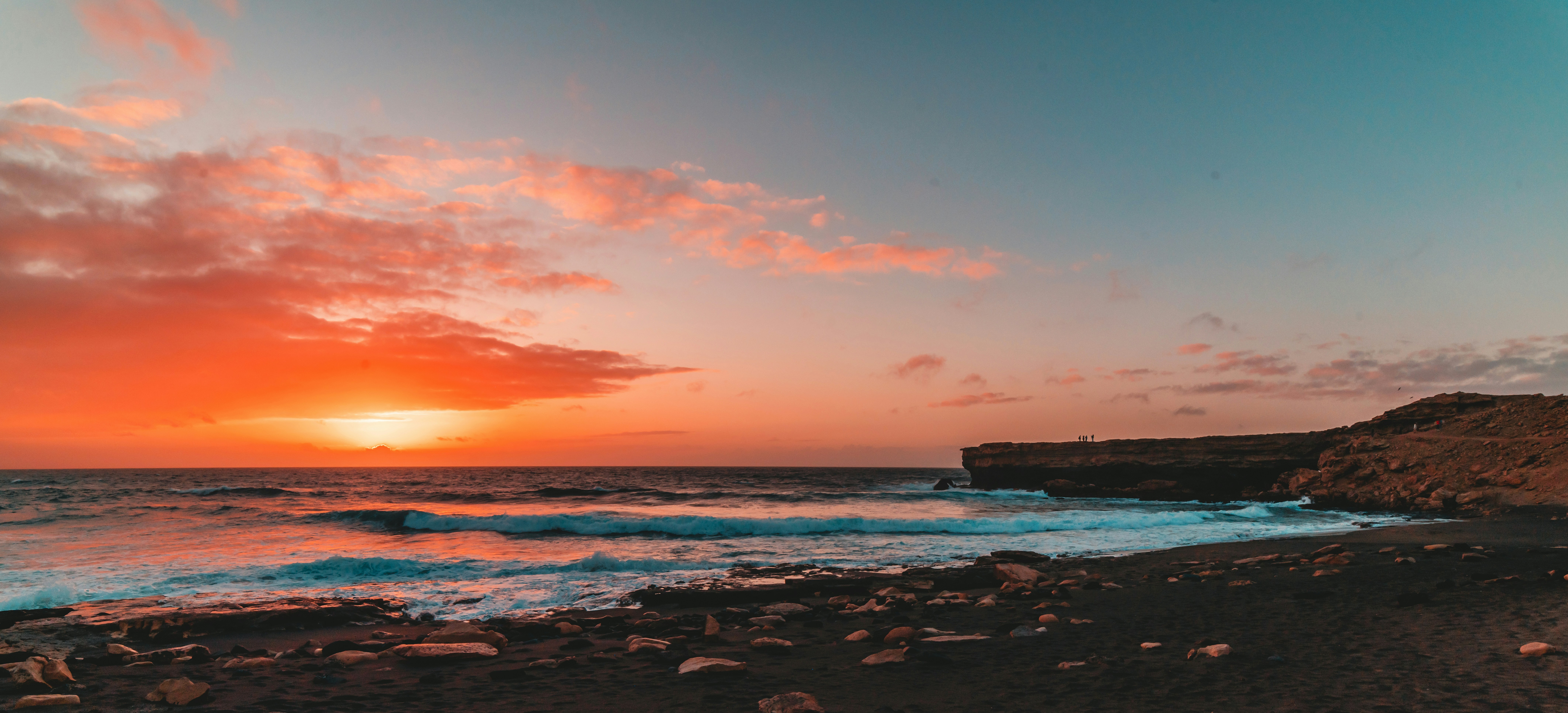 Photo by faustogarmen