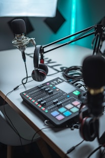 black and silver audio mixer